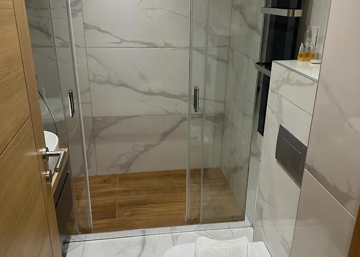 S Balkan Square * Zlatibor